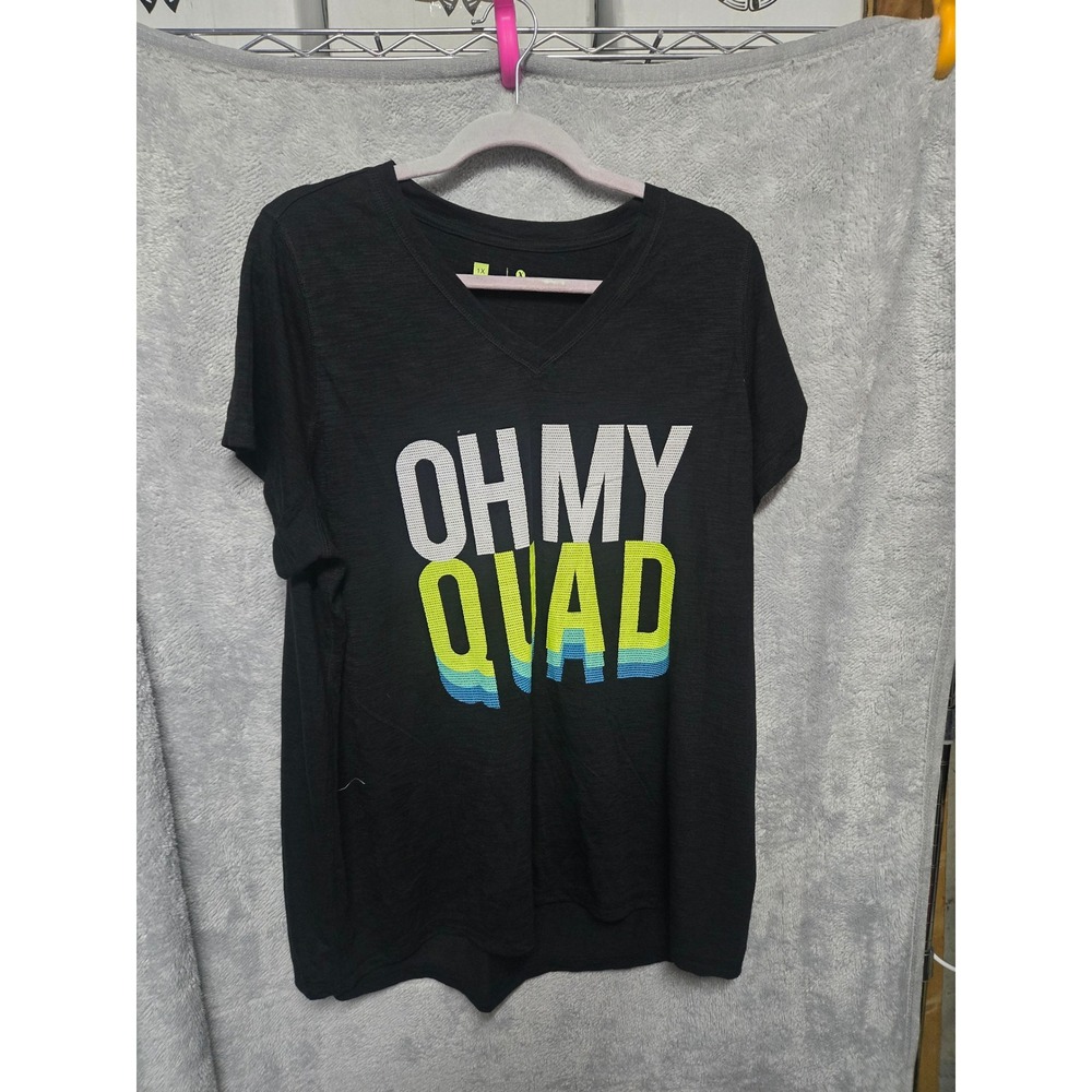 Xersion Women 1X Black Oh My Quad Graphic V-Neck Activewear T-Shirt Short Sleeve